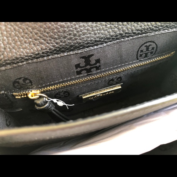 Gaby’sBags👜💕-Tory Burch t Combe Large Crossbody - Picture 8 of 8